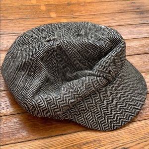 Wool blend cap herringbone